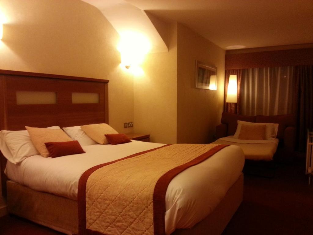 Tara Hotel Killybegs Room photo