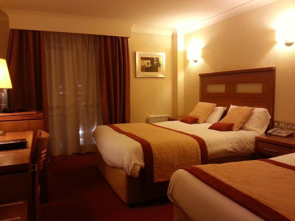 Tara Hotel Killybegs Room photo